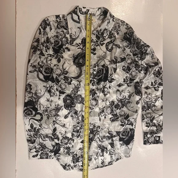 L'AGENCE Tyler Floral Print Woven Silk Shirt - Picture 11 of 12